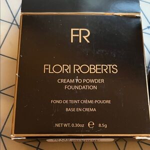 Cream to Powder Foundation - Black